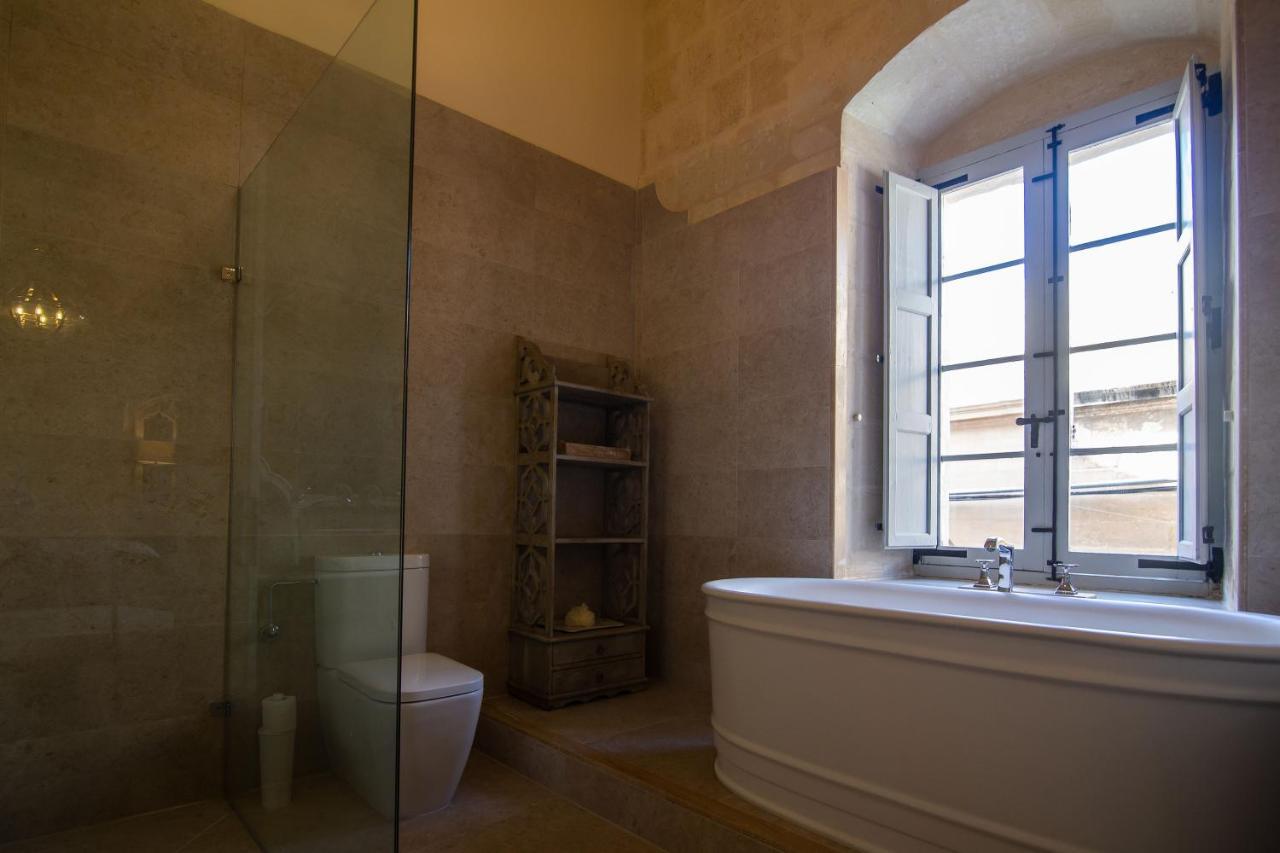 Palazzino Birgu Host Family Bed And Breakfast Luaran gambar