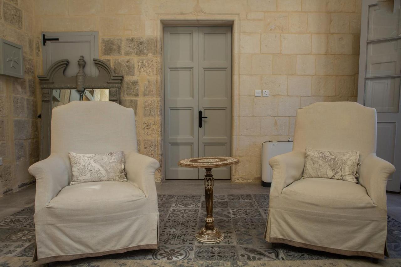 Palazzino Birgu Host Family Bed And Breakfast Luaran gambar