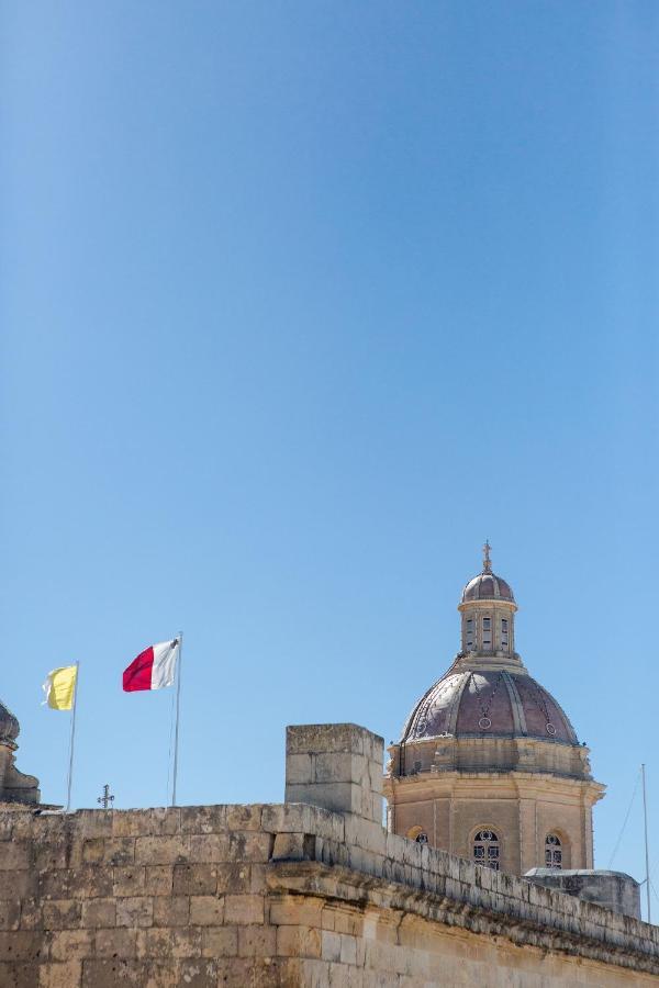 Palazzino Birgu Host Family Bed And Breakfast Luaran gambar