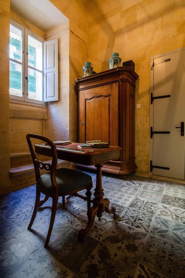 Palazzino Birgu Host Family Bed And Breakfast Luaran gambar