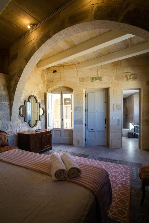 Palazzino Birgu Host Family Bed And Breakfast Luaran gambar