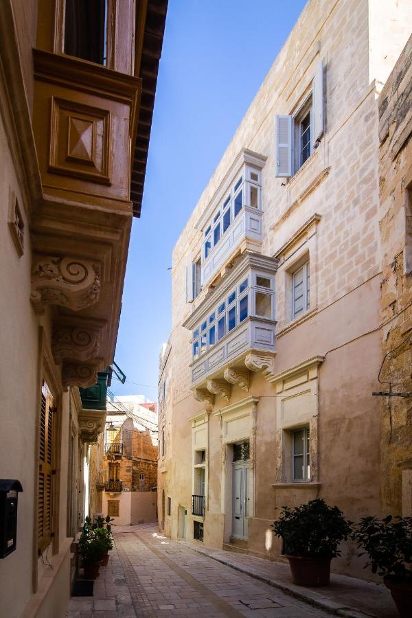 Palazzino Birgu Host Family Bed And Breakfast Luaran gambar